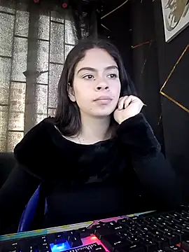 emilygrooe online show from February 23, 10:10 pm