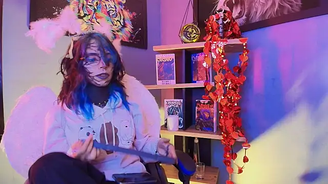 luxiel  online show from February 14, 10:32 pm