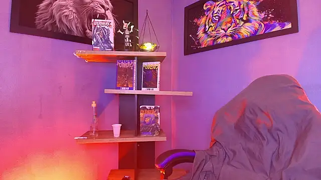 luxiel  online show from February 11, 8:41 pm