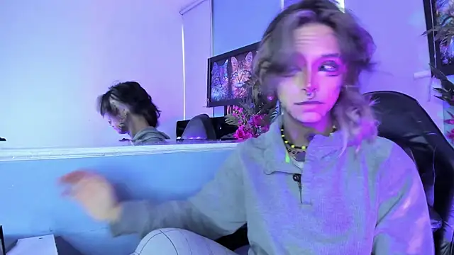 luxiel  online show from November 25, 10:32 pm