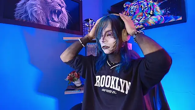 luxiel  online show from March 7, 11:21 pm