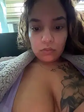 Brattybabexxx online show from November 8, 4:54 pm