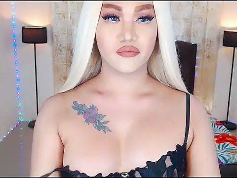 PlayfullOliviaTS online show from June 11, 9:17 am