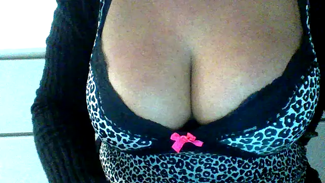 cleo094 online show from November 29, 4:56 am