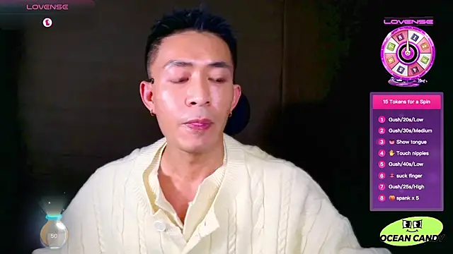 Snapshot of OceanCandy chatting on May 3, 5:16 pm OceanCandy online show from May 3, 5:16 pm