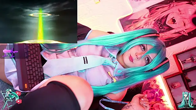 Noha-- online show from November 18, 11:46 am