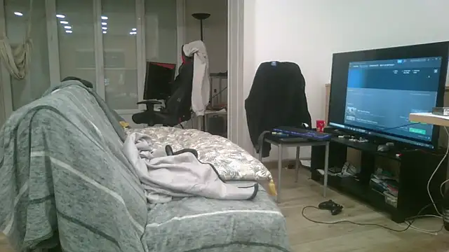 samia42 online show from December 1, 12:11 am