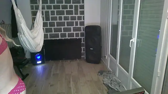 samia42 online show from December 18, 10:02 pm