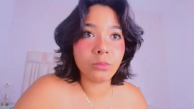 alanarose18 online show from April 21, 1:42 am