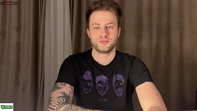 Snapshot of dominantrodri chatting on February 19, 7:44 pm dominantrodri online show from February 19, 7:44 pm