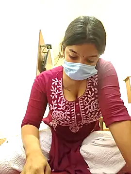 anisha2025 online show from November 18, 5:33 am