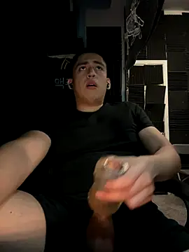 juiceloof online show from December 3, 8:58 am