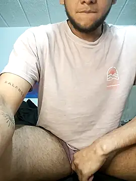 Snapshot of prototipoA45 chatting on February 18, 6:04 pm prototipoA45 online show from February 18, 6:04 pm