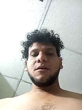 Snapshot of prototipoA45 chatting on February 5, 3:08 pm prototipoA45 online show from February 5, 3:08 pm