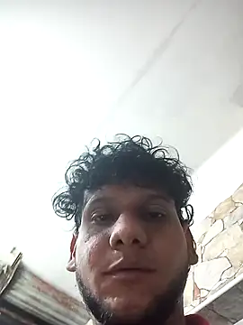 Snapshot of prototipoA45 chatting on February 4, 11:33 pm prototipoA45 online show from February 4, 11:33 pm