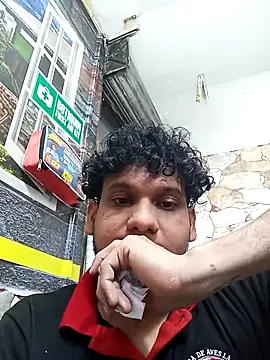 Snapshot of prototipoA45 chatting on February 16, 10:40 pm prototipoA45 online show from February 16, 10:40 pm