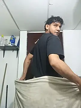 prototipoA45 online show from March 20, 5:19 am