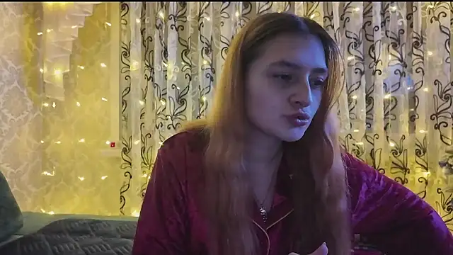 SweetLiaison online show from January 10, 6:47 pm