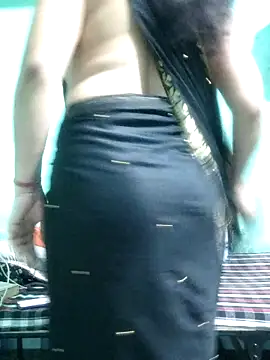 Piya Bakshi online show from February 11, 8:20 pm