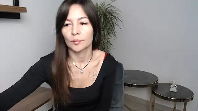 Veronichkaaa online show from December 16, 7:45 am