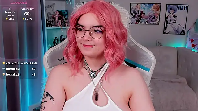 Lily  Evans online show from April 9, 7:14 am