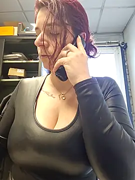 Snapshot of olga_tentation chatting on March 2, 9:16 am olga tentation online show from March 2, 9:16 am