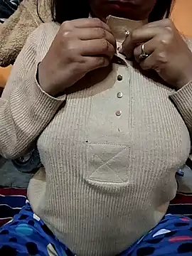 Snapshot of Sexy_Divya__ chatting on February 9, 9:57 pm Sexy Divya online show from February 9, 9:57 pm