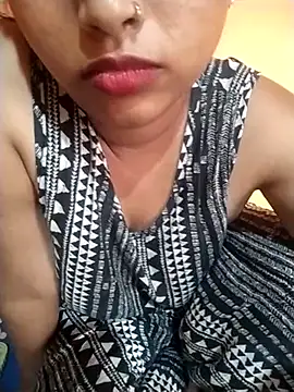 Snapshot of Sexy_Divya__ chatting on June 28, 4:02 pm Sexy Divya online show from June 28, 4:02 pm