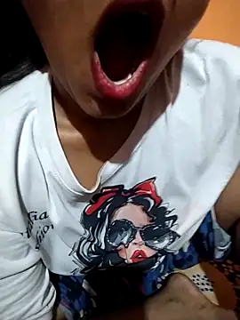 Sexy Divya   online show from April 23, 6:09 pm