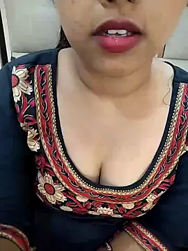 Sexy Divya   online show from May 11, 6:15 am