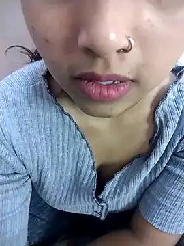 Sexy Divya   online show from March 13, 5:45 am