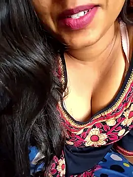 Sexy Divya   online show from May 6, 1:20 am