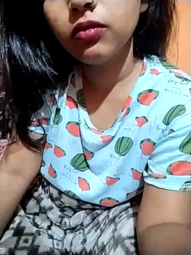 Sexy Divya   online show from March 26, 11:02 pm