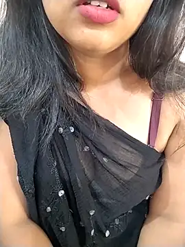 Sexy Divya   online show from May 18, 6:40 am