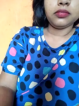 Snapshot of Sexy_Divya__ chatting on June 18, 1:37 am Sexy Divya online show from June 18, 1:37 am