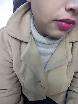 Snapshot of Sexy_Divya__ chatting on January 11, 6:09 am Sexy Divya online show from January 11, 6:09 am