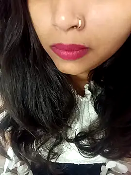 Snapshot of Sexy_Divya__ chatting on November 23, 6:12 am Sexy Divya online show from November 23, 6:12 am