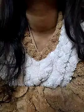 Snapshot of Sexy_Divya__ chatting on February 3, 9:09 pm Sexy Divya online show from February 3, 9:09 pm