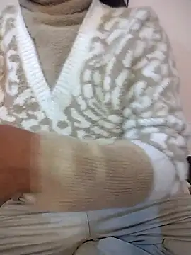 Snapshot of Sexy_Divya__ chatting on December 23, 5:51 am Sexy Divya online show from December 23, 5:51 am