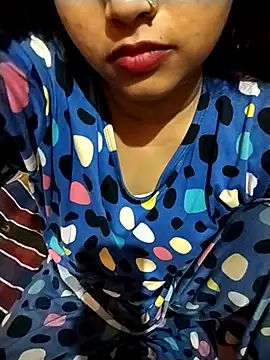 Snapshot of Sexy_Divya__ chatting on June 6, 6:13 pm Sexy Divya online show from June 6, 6:13 pm