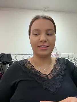 KilianaNoir online show from June 21, 5:57 am