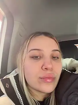 KilianaNoir online show from March 13, 6:18 am