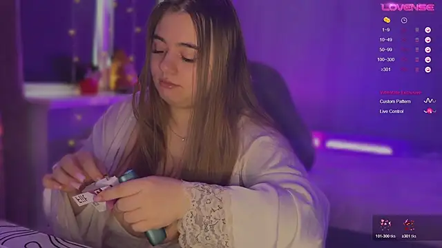 AmeliaMiles online show from February 25, 8:03 am