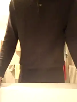 CuteDaddy92 online show from April 3, 12:06 am