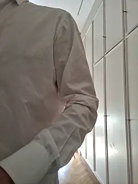 CuteDaddy92 online show from April 8, 12:28 pm