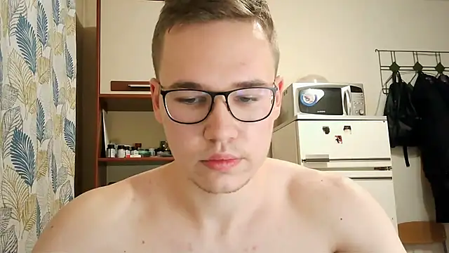 Yminoske online show from November 12, 1:48 pm