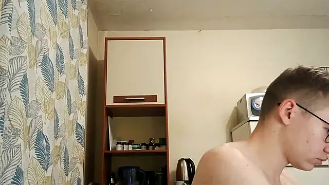 Yminoske online show from November 14, 11:36 am