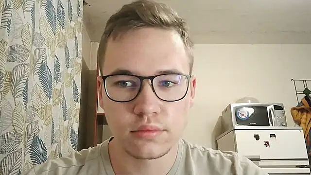 Yminoske online show from November 23, 12:48 pm