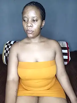 Emmylove-xr25 online show from December 1, 1:01 pm