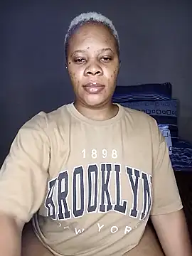 Emmylove-xr25 online show from January 15, 7:45 am